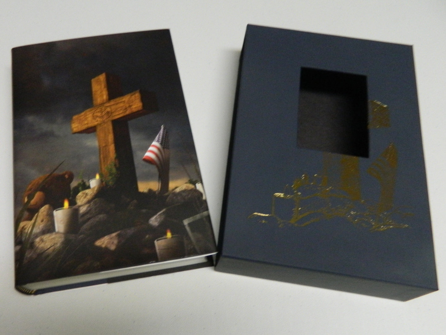 Signed/Limited Memorials by Richard Chizmar Lividian numbered slipcase